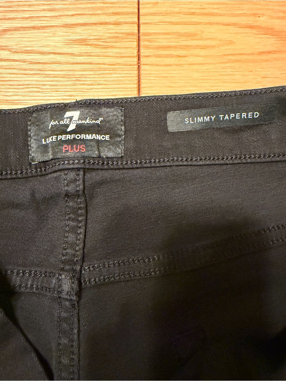 7 For All Mankind Men's Slimmy Tapered Stretch Jeans Black 33! - Picture 4 of 10